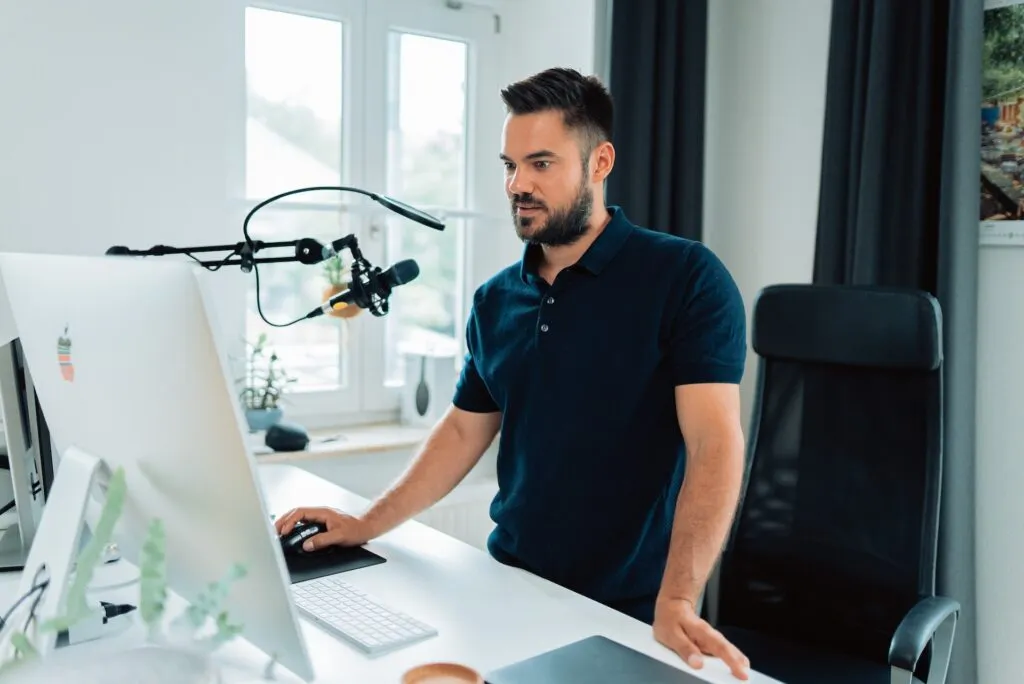 What are the Best Strategies for Finding Profitable Affiliate Products to Promote?